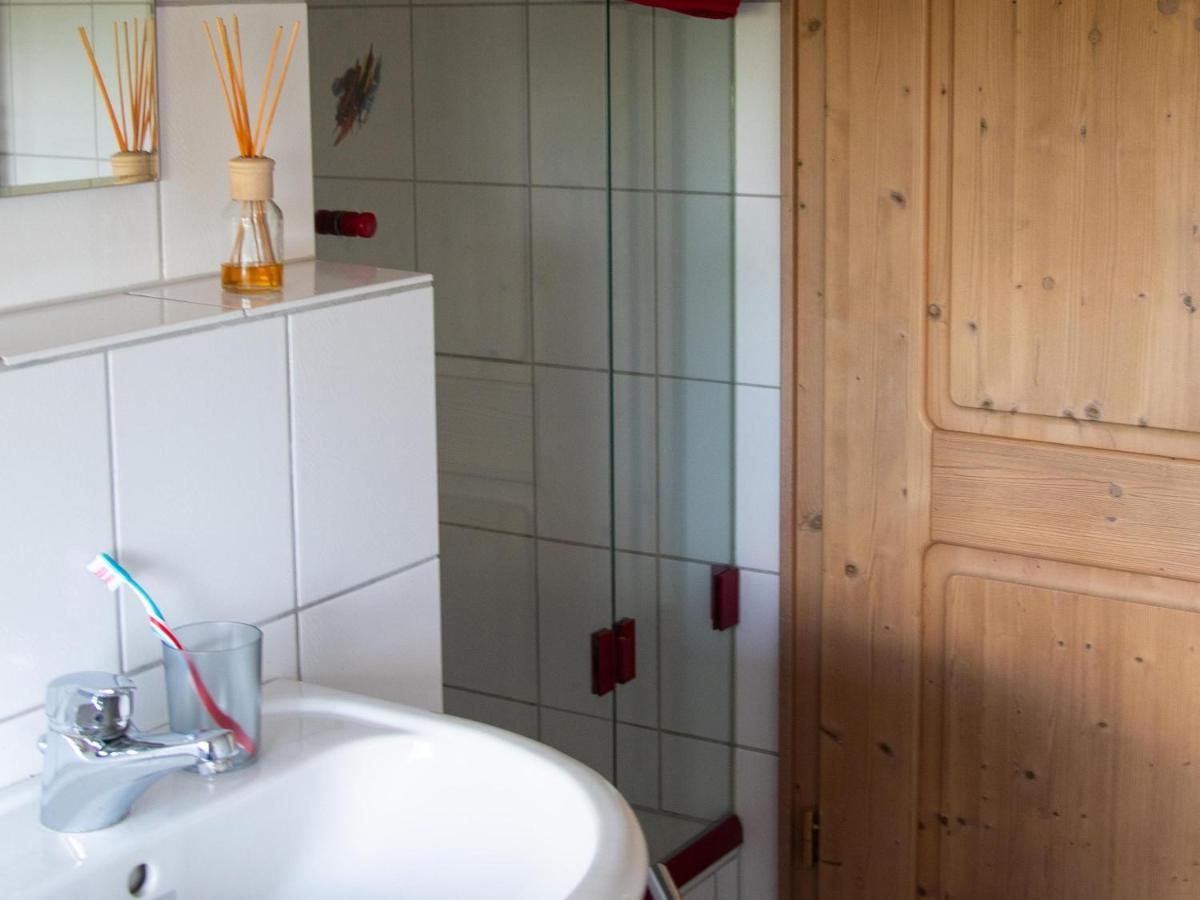 Gaestezimmer Am Hof Zwiefalten 外观 照片